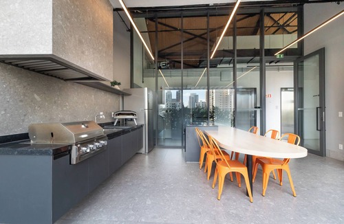 Sao Paulo Apartment | Perdizes Apartment with air conditioning, pool and gym nearby. Allianz