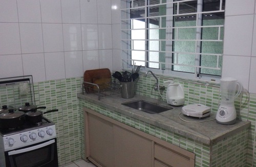 Jardim Santa Tereza House | Perfect with pool, barbecue and 200m from the beach.