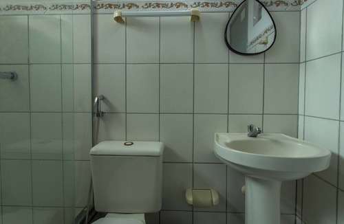Ipiranga Apartment | Pet Friendly Apt w Garage 400m from the Beach