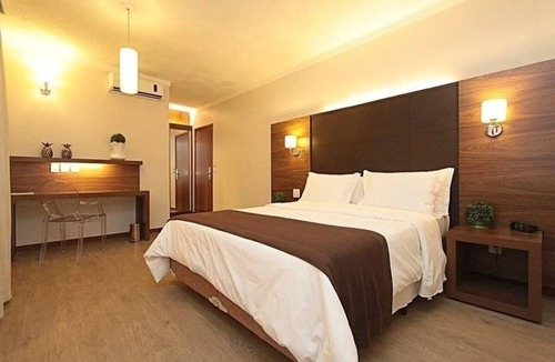 Ribeirao Preto Hotel | Pet-Friendly Modern Room Near Dr. Leite Lopes State Airport - 5.2 miles