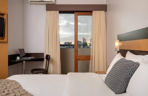 Independencia Hotel | Piazza Navona Porto Alegre by Intercity