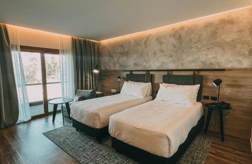 Villa General Belgrano Hotel | Picturesque Room Perfect for Escaping the City Noise | Private Balcony