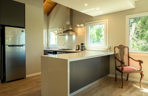 Belgrano House | Pioneros House. Moderno. Stainless Steel. Nuevo.