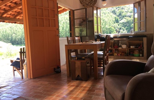 Cunha Cottage | Plenty of charm and comfort in the mountains of Cunha