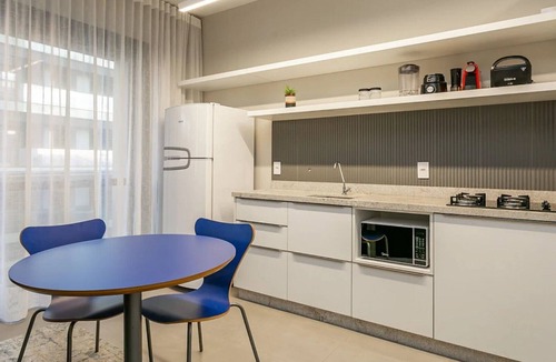 Centro Apartment | Pool with Sea View | 200MB WIFI | Foodhall #TT405