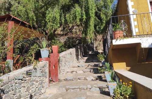 Finca El Potrero House | POSADITA LOS ALAMOS Alojamiento de montaña estamos en San Isidro a 8km pasando Iruya lea atentamente la descripción se hace caminando Turismo aventura consulte el servicio 4x4