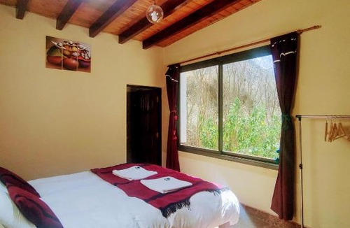 Finca El Potrero House | POSADITA LOS ALAMOS estamos en San Isidro a 8km pasando Iruya se hace caminando lea atentamente la descripción turismo aventura consulte el servicio 4x4