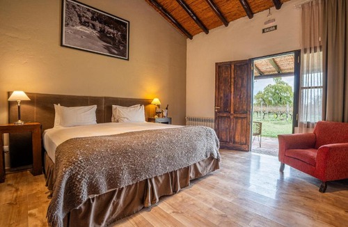 Tunuyan Hotel | Postales by DOT Boutique