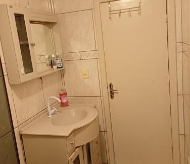 Lages House | POUSADA ALTERNATIVA MANU LAGES Quarto Triplo