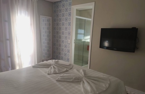 Jardim Andira Hotel | Pousada Château dos Fontes