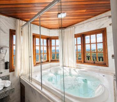 Vila Everest Hotel | Pousada Chateau Elegance