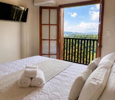 Vila Everest Hotel | Pousada Chateau Elegance