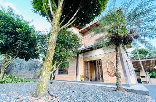 Bom Retiro House | Pousada Morro do Finder