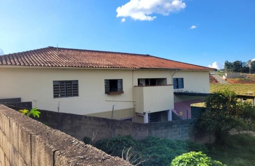 Bueno Brandao House | Pousada Welsh