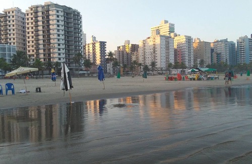 Praia Grande House | PRAIA GRANDE: Excellent house 150m from the beach, sleeps 15. Garage. Barbecue.