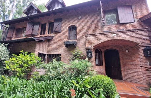 San Isidro House | Premium Group House near Golf · San Isidro