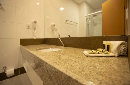 Araripina Hotel | Premium Room with Free Buffet Breakfast and 2 Pools – 4 km from Regional Airport