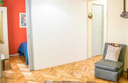 Villa Crespo Hostel | Private Room -1 DoubleBed or 2 singles 3 blocks subway B (Dorrego station)