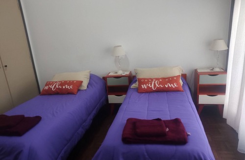 Comuna 10 House | Private room in a family house