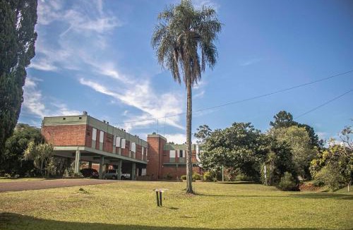Puerto Leoni Hotel | Puerto Mineral Hotel & Golf