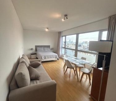 San Telmo Apartment | Quartier San Telmo Luxury Pool Gym & Spa, piscina climatizada