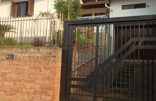Estancia Velha House | Quarto com banheiro privativo em Estância Velha