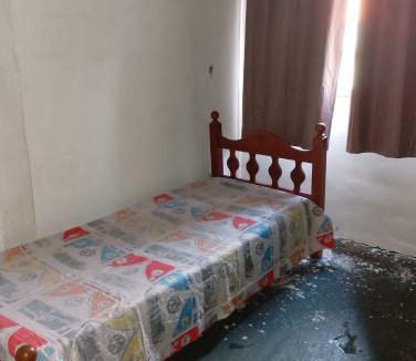 Taboao da Serra House | Quarto e banheiro particular