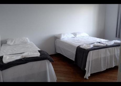 Rio Verde Apartment | Quarto privativo 32 no centro no apartamento río verde