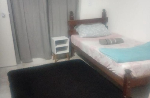 Colina de Laranjeiras House | Quarto simples em acomodação compartilhada