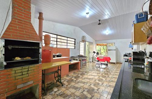 Ribeirao Preto House | Quartos em Sítio para Agrishow, RRM e João Rock