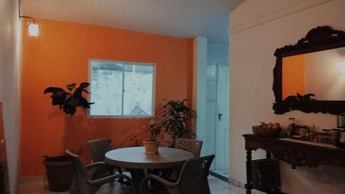 Atalaia House | Quartos privativos em casa compartilhada