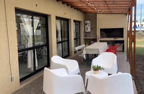 Chivilcoy House | Quinta Las Pérgolas