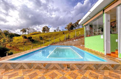 Itapeva House | Refúgio nas montanhas em Extrema com cachoeira