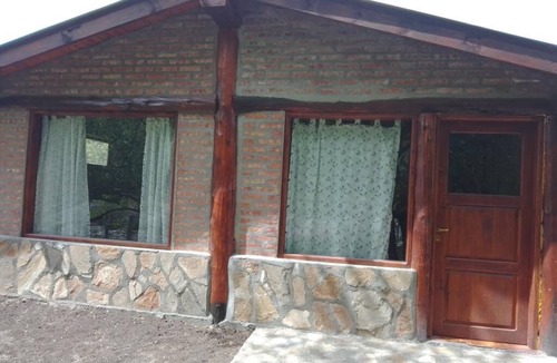 Trevelin Cottage | Relaxing cottage on the banks of the creek
