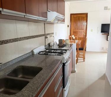 Monte Grande Apartment | Renacer -descanso ideal a minutos del aeropuerto-