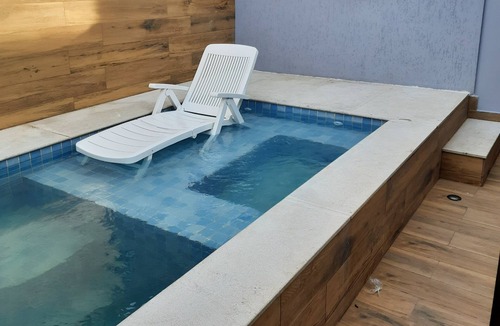 Saquarema House | Renovated house, 400 meters from the beach - 4 bedrooms with heated pool.