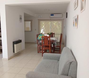 Dean Funes House | Renzo 1