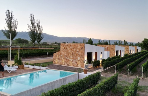 Lujan de Cuyo Cabin | Rincon Del Malbec