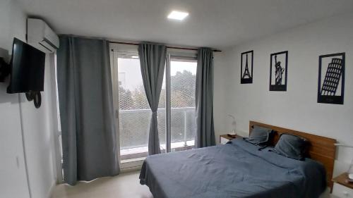 La Perla Apartment | Royal Park