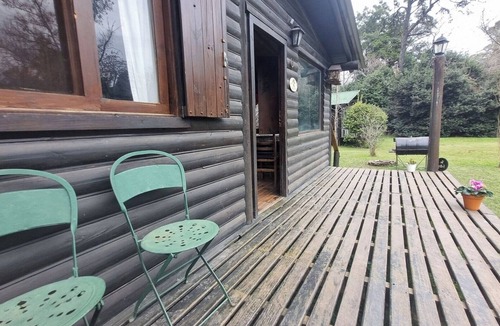 Pilar Centro Cabin | Rustic cabin in Pilar with a large park - #A