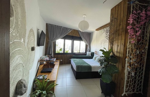 Liberdade Apartment | Ryokan - More than just lodging, a sensory immersion. 3 minutes from Praça da Liberdade (Liberty Square).