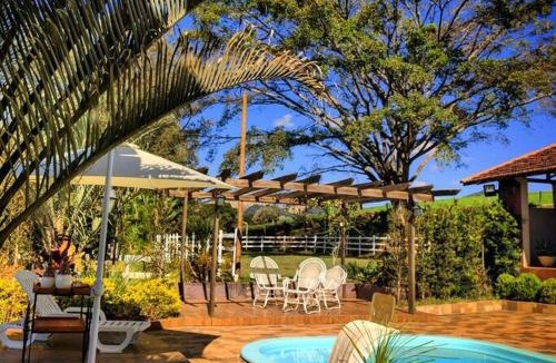 Borda da Mata House | Sítio com piscina cercada por belas paisagens