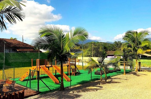 Palhoca House | Sítio do Alto - Lazer, Conforto e Fácil Acesso