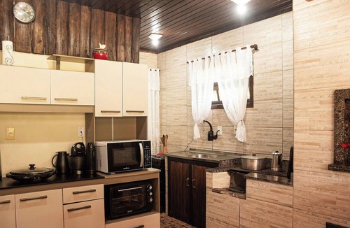 Canelinha House | Sítio Morada do Pai com Sinuca e Piscina - Canelinha - SC