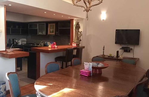 Barracas House | San Telmo Beauty, Parrilla and Pizza oven, minutes from Puerto Madero.