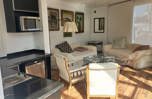 Barracas House | San Telmo Beauty, Parrilla and Pizza oven, minutes from Puerto Madero.