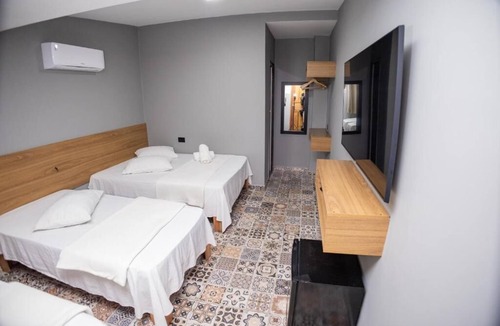 Jardim Vitoria Hotel | Santa Clara Pousada