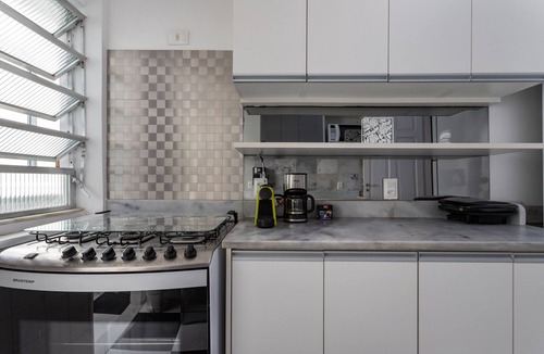 Copacabana Apartment | Sea view, 50 metres from the beach | BI701