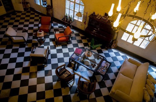 Huillapima Bed & Breakfast | Secluded traditional Argentine Chateau - Near airport/center of town