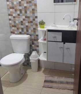 Luis Eduardo Magalhaes House | Segundo andar de chalé suiço